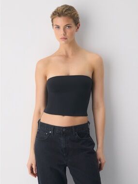 Black Contour Crop Tube Top